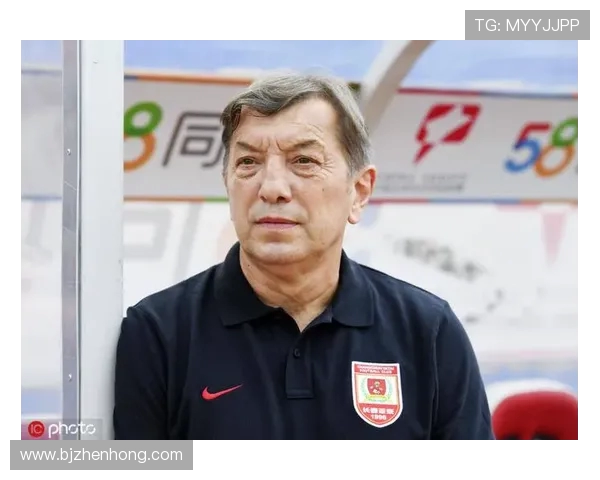 南京排球队心理素质揭秘：如何在赛场上保持冷静与专注