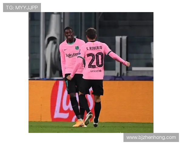 尤文图斯与巴塞罗那激战成和比赛结果引发球迷热议